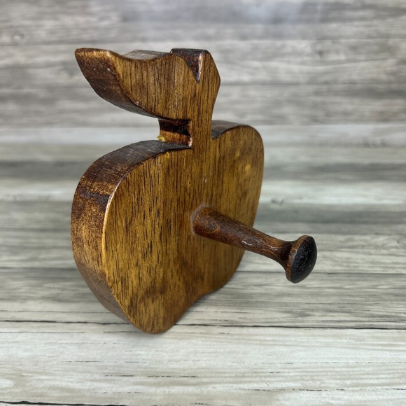 Vintage Wooden Apple Peg Hook Wall Hanging Country Rustic Cottage Birch Mahogany - Picture 2 of 7